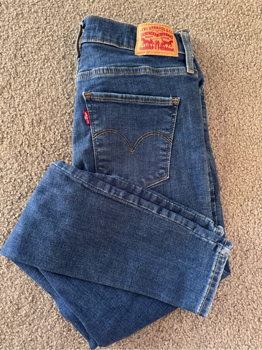 Levi’s skinny jeans